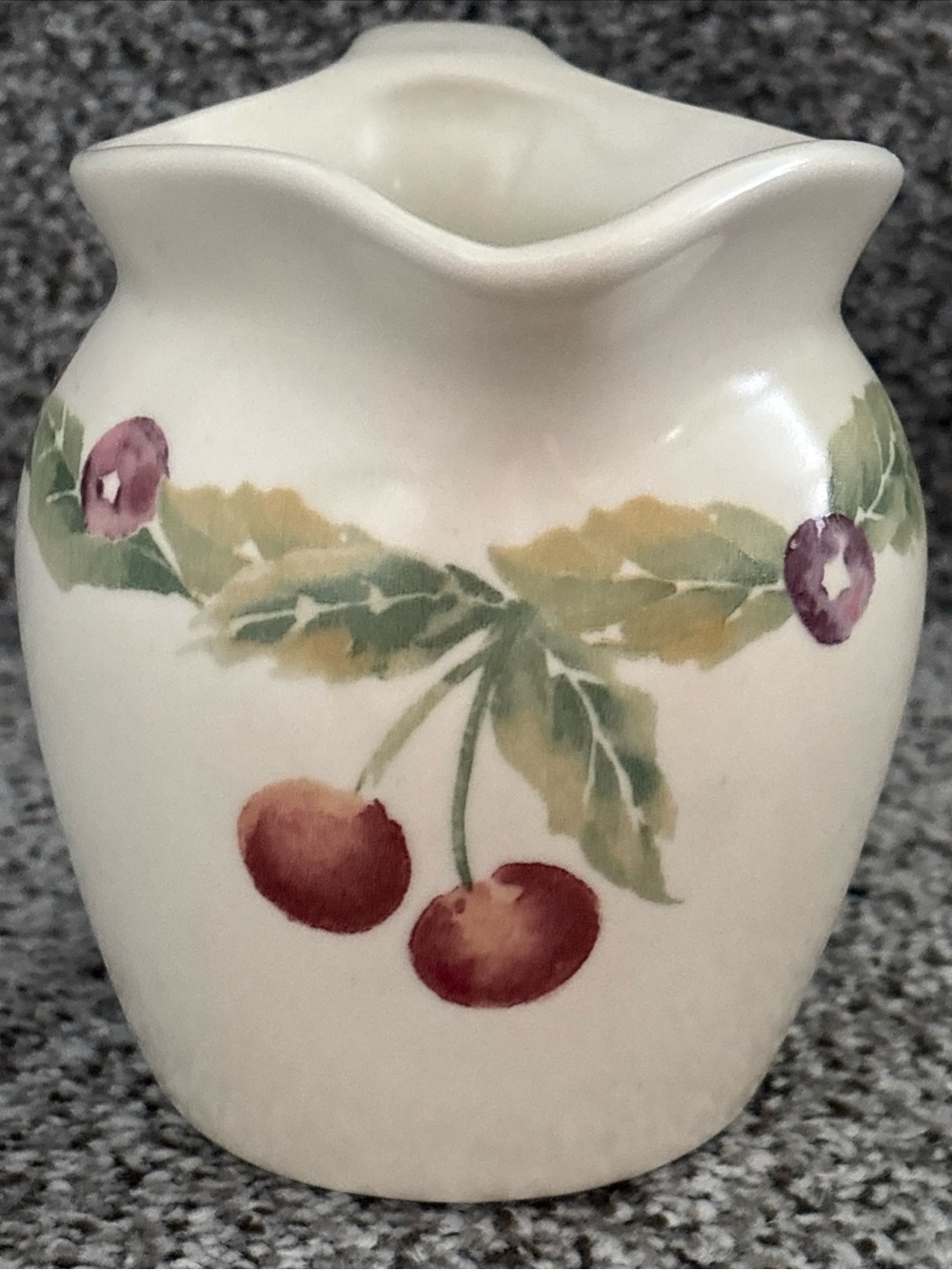 Vintage Pfaltzgraff Stoneware "Jamberry" Creamer/Pitcher. Like New
